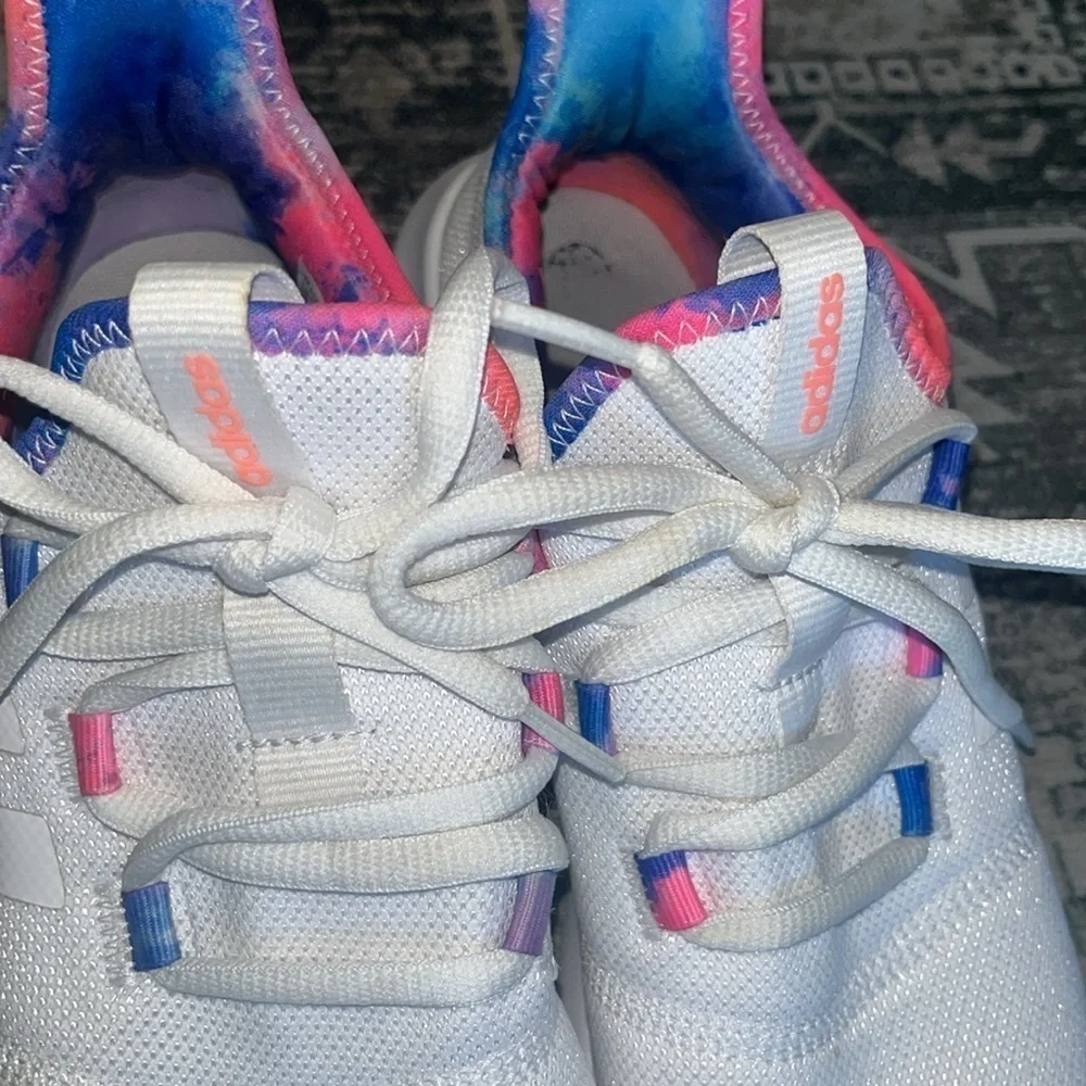 Adidas women’s CLOUDFOAM PURE 2.0 WHITE ACID RED size 9.5